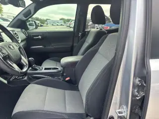 Toyota Tacoma 2021 4x2 TRD Sport 4dr Double Cab 5.0 ft SB