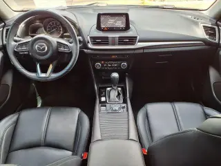Mazda Mazda3 2018 Touring 4dr Hatchback 6M
