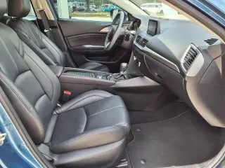 Mazda Mazda3 2018 Touring 4dr Hatchback 6M