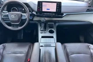 2023 Toyota Sienna