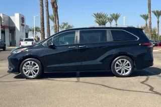 2023 Toyota Sienna