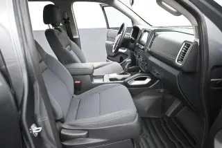 Nissan Frontier 2022 4x2 SV 4dr Crew Cab 5 ft. SB