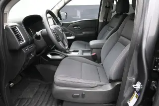 Nissan Frontier 2022 4x2 SV 4dr Crew Cab 5 ft. SB