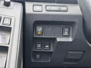 Nissan Frontier 2023 4x4 SV 4dr Crew Cab 5 ft. SB