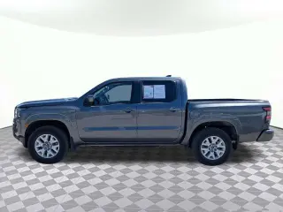 Nissan Frontier 2023 4x4 SV 4dr Crew Cab 5 ft. SB