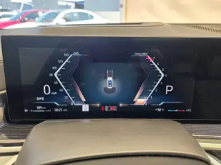 2025 BMW X7