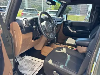 Jeep Wrangler Unlimited 2015 4x4 Sahara 4p SUV