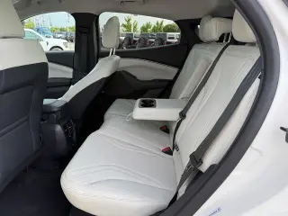 Ford Mustang Mach-E 2023 AWD Premium 4dr SUV