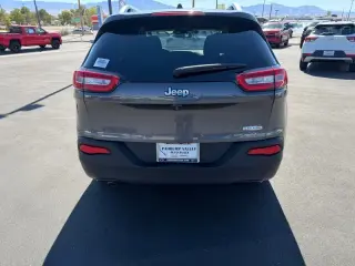 2017 Jeep Cherokee