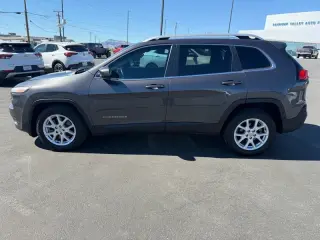 2017 Jeep Cherokee