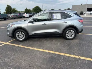 Ford Escape Hybrid 2021 4x4 SE 4p SUV