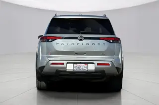 2022 Nissan Pathfinder