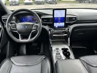 Ford Explorer 2023 AWD ST 4p SUV