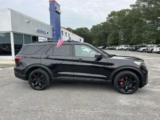 Ford Explorer 2023 AWD ST 4p SUV
