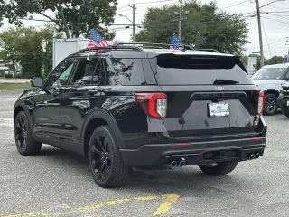 Ford Explorer 2023 AWD ST 4p SUV