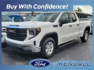 GMC Sierra 1500 2023 4x2 Pro 4 puertas Doble Cabina 6.6 pies. SB