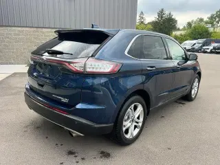 Ford Edge 2017 AWD Titanium 4dr Crossover