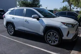 Toyota RAV4 2020 AWD Limited 4dr SUV