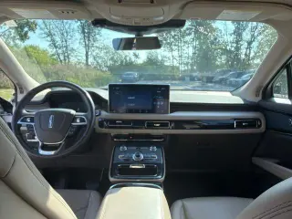 Lincoln Nautilus 2023 AWD Reserve 4dr SUV