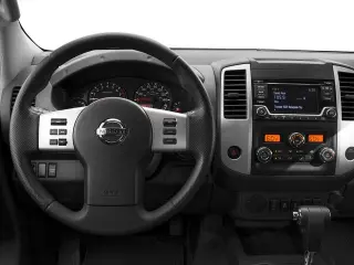 Nissan Frontier 2016 4x4 PRO-4X 4dr King Cab 6.1 ft. SB Pickup 5A