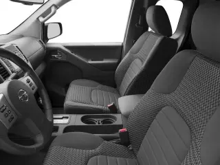 Nissan Frontier 2016 4x4 PRO-4X 4dr King Cab 6.1 ft. SB Pickup 5A