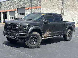 Ford F-150 2018 4x4 Raptor 4dr SuperCrew 5.5 ft. SB