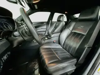 Chrysler 300 2021 S V8 Sedán 4 puertas