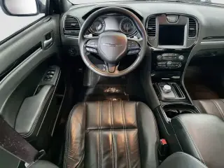 Chrysler 300 2021 S V8 Sedán 4 puertas