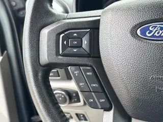 Ford F-150 2018 4x4 XLT 4dr SuperCrew 5.5 ft. SB