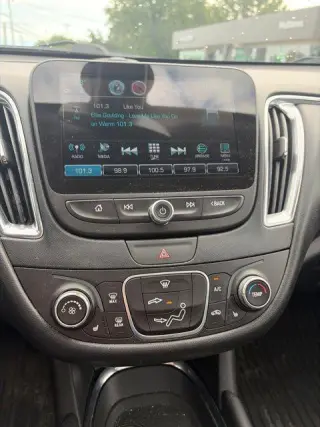 Chevrolet Malibu 2018 LT 4dr Sedán