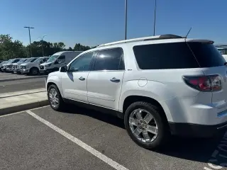 GMC Acadia Limited 2017 Base SUV de 4 puertas
