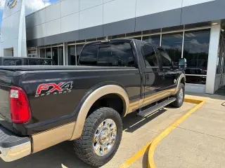 Ford F-350 Super Duty 2013 4x4 Lariat 4dr Crew Cab 6.8 ft. SB SRW Pickup