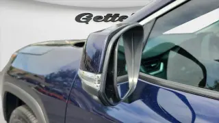 Toyota RAV4 2022 XLE Premium SUV 4 puertas