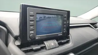 Toyota RAV4 2022 XLE Premium SUV 4 puertas