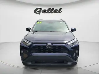 Toyota RAV4 2022 XLE Premium SUV 4 puertas