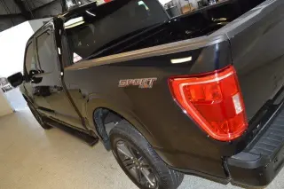 Ford F-150 2023 4x4 XLT 4p SuperCrew 5.5 ft. CB