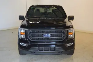 Ford F-150 2023 4x4 XLT 4p SuperCrew 5.5 ft. CB