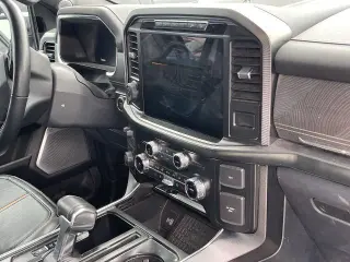 Ford F-150 2023 4x4 Platinum 4p SuperCab 6.5 ft. CA