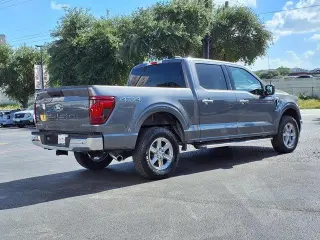 Ford F-150 2025 4x4 XLT 4puertas SuperCrew 5.5 pies SB