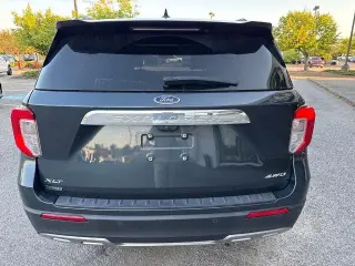 Ford Explorer 2024 AWD XLT SUV de 4 puertas