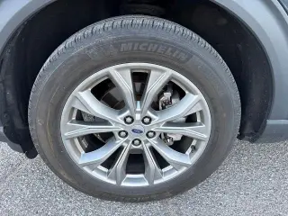 Ford Explorer 2024 AWD XLT SUV de 4 puertas
