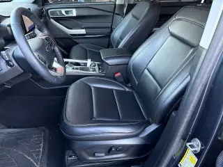 Ford Explorer 2024 AWD XLT SUV de 4 puertas