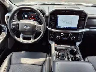 Ford F-150 2022 4x2 Lariat 4dr SuperCrew 5.5 ft. SB