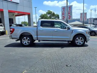 Ford F-150 2022 4x2 Lariat 4dr SuperCrew 5.5 ft. SB