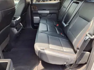 Ford F-150 2022 4x2 Lariat 4dr SuperCrew 5.5 ft. SB