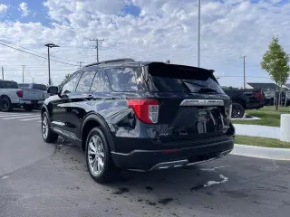 Ford Explorer 2023 AWD XLT 4dr SUV