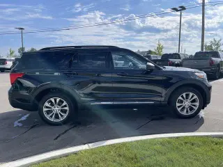 Ford Explorer 2023 AWD XLT 4dr SUV
