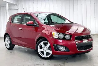Chevrolet Sonic 2014 LTZ Auto 4p Hatchback