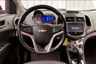 Chevrolet Sonic 2014 LTZ Auto 4p Hatchback
