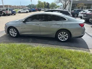 Chevrolet Malibu 2023 LT 4p Sedan con 1LT